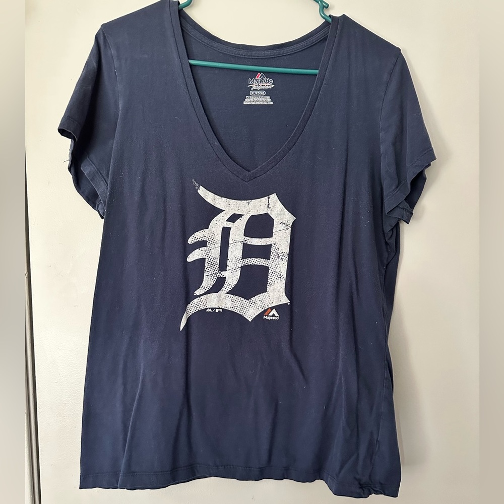 Majestic Fan Fashion Woman’s Detroit Tigers Top Size XL